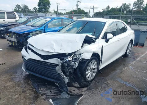 2022 Toyota Camry Le из США, поврежденный, VIN 4T1C11AK1NU060252